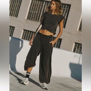 FP Movement Hot Shot Cross Over Set